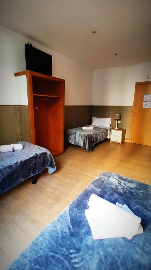 Hostal Agua Alegre Barcelona Exterior photo