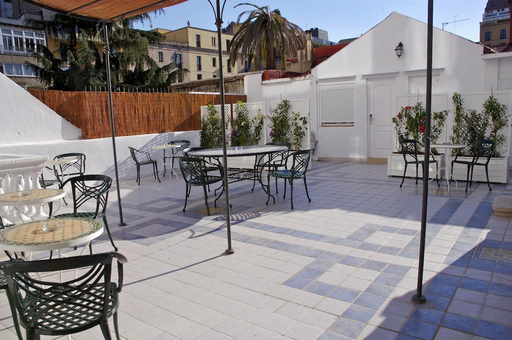 Hostal Agua Alegre Barcelona Exterior photo