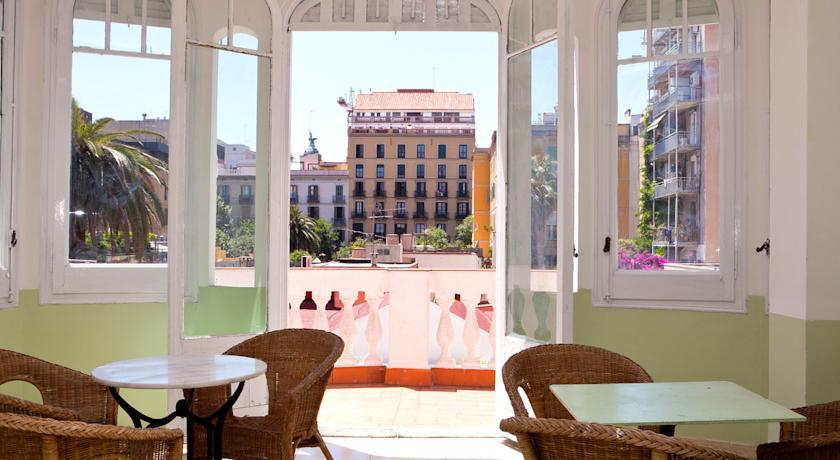 Hostal Agua Alegre Barcelona Exterior photo